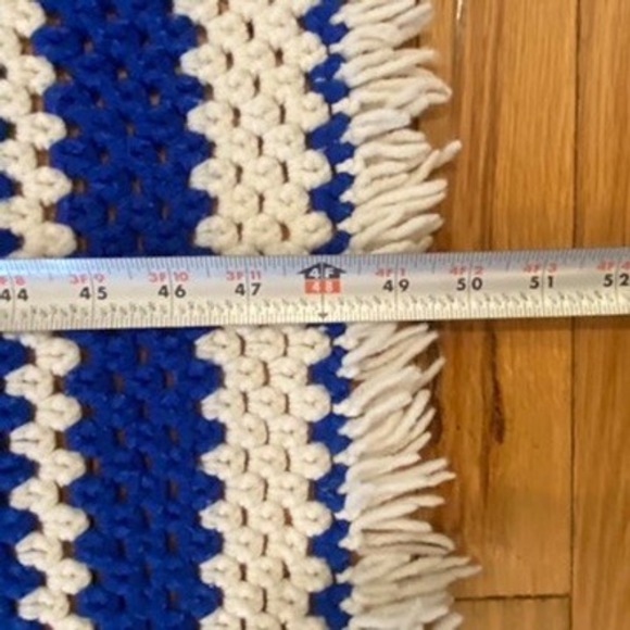 Hand Crocheted Blue White Granny Square Blanket Throw Fringe - Picture 3 of 5